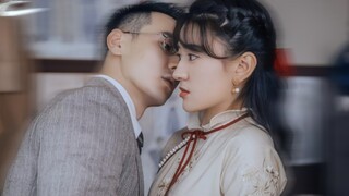 Two hearts in love yet destined for separation and deathβno one can escape the torrent of the times.