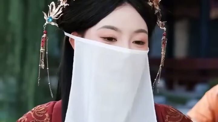 จากนางปรุงน้ำหอมสู่เกมล้างแค้นในวังหลวง! เธอหลอกให้หัวเฟยเสียลูก เสียฮ่องเต้ และหมดอำนาจ