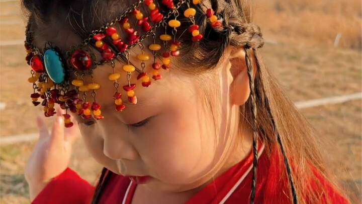 พูดเป็นร้อยเป็นพันคำก็สรุปได้แค่ประโยคเดียว: ช่างภาพทำงานหนักแล้วนะ! อย่าลืมแต่งภาพใบต้นหอมให้เนียนๆ