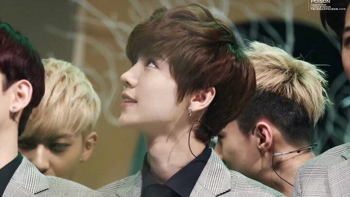 Một số chuyện về việc Lu Han rời EXO