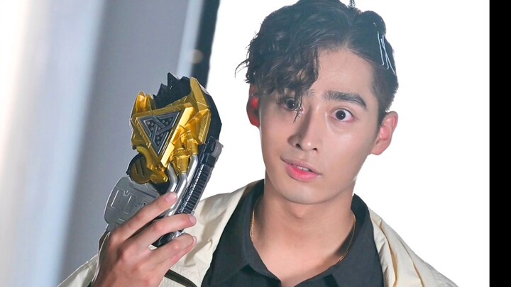 Menghitung transformasi sembilan belas Kamen Rider di drama Revice