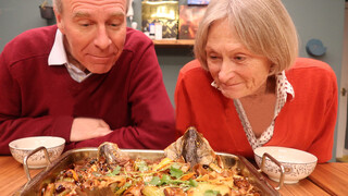 Spicy to cry and still want? Chinese grilled fish shocked the British