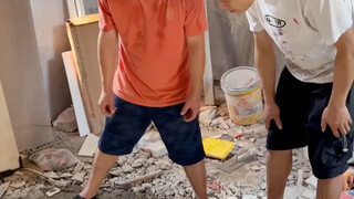 Fortunately, it wasn't me who did it😎# Red Pot Master and Apprentice Bricklayer Renovation