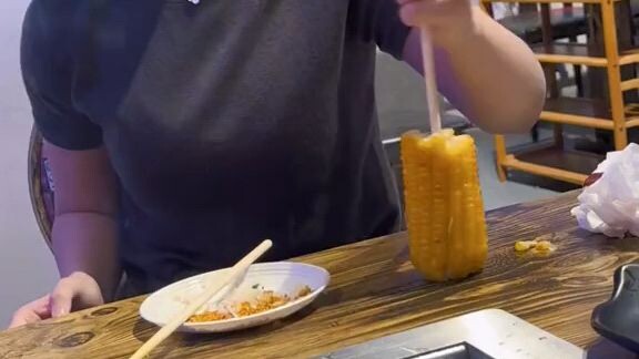 ketika cwe lu terlalu kece🗿