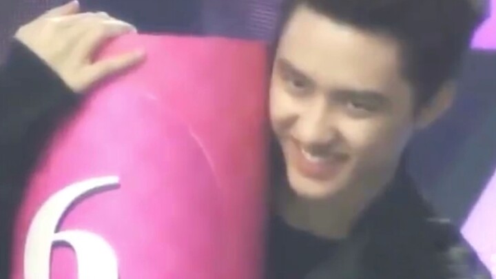 EXO: Rốt cuộc chúng ta thân đến mức nào?