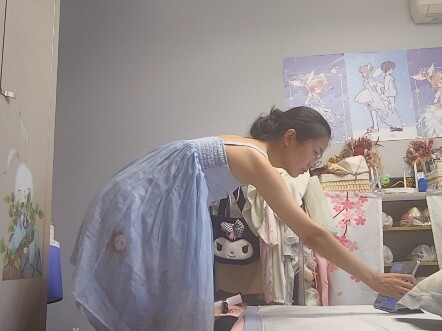 جرّب تسجيل الحضور بالفيديو، وداوم على تعلّم رقصة بمفردك