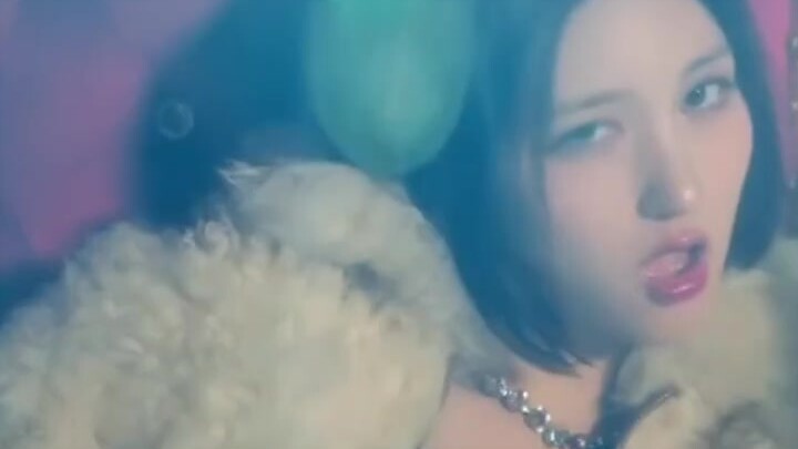 Netizens have turned K-pop girl group members into single words—so spot-on and dead-on.