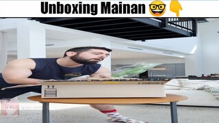 Unboxing Mainan