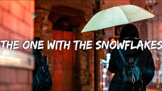 I Belong To The Zoo - The One With The Snowflakes (Lyrics)
