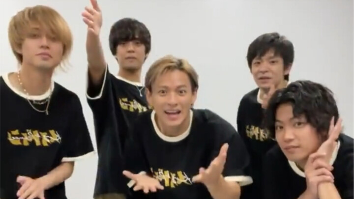 【نسخة بالصينية】فتاة سندريلا (نسخة الهتاف)