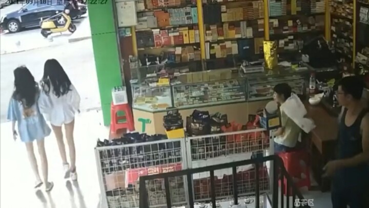 "Seorang pria adalah anak laki-laki sampai dia meninggal!"