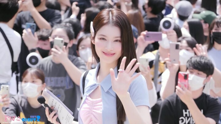 Cute Korean young lady