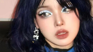 I went to a party after putting on makeup and got asked for my WeChat by more than a dozen girls.