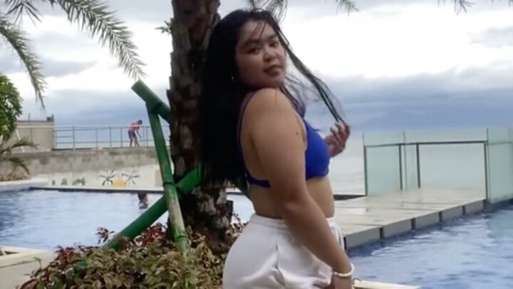 Summer time! Tara na maligo! | Follow for more!