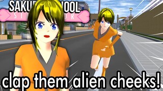 I raided Area 51 in Sakura School Simulator