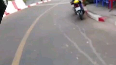 Muốn cảm giác mạnh đúng hong ...leo núi xong thả xuống dóc thú vị lắm 🤣🤣