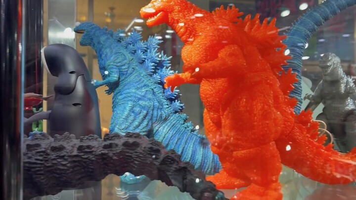 Tianjin Second-hand Godzilla Toy House, Ultraman cursed and left the group chat