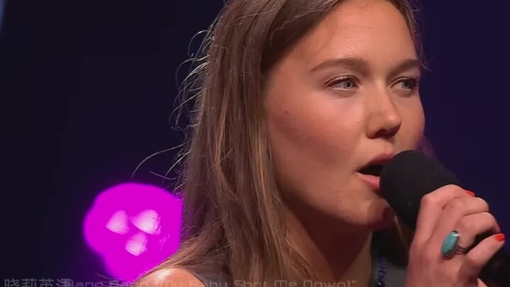 Câu chuyện của cô khẽ ngân nga trong giai điệu