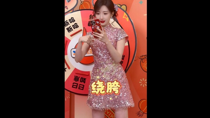 毛晓彤这学习能力强的可怕，跳九万字一遍过