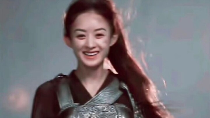 #ฉู่เจียวจ้วน คุณจ้าวยืนอยู่ตรงนั้นเฉยๆ ด้านหลังมีปืนใหญ่ยิงใส่ขาเธอ แต่ก็ไม่สะทกสะท้านเลย ความใจเด็