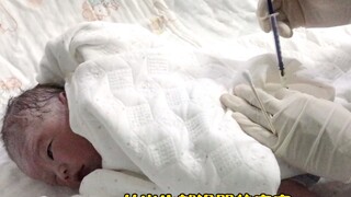 The baby who didn't cry when he was born made everyone anxious