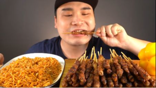 Thánh ăn mukbang ăn mỳ cùng thịt xiên cực ngon  #amthuc #monngon