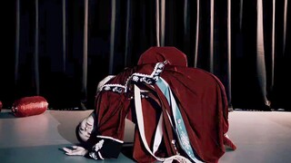 The auspicious time has arrived | Immortals marry, strangers avoid