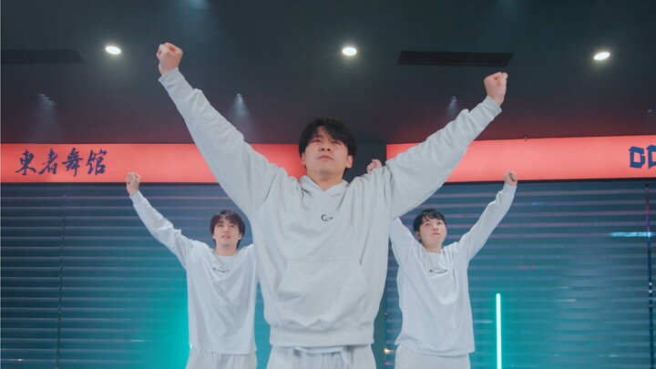 Kun Choreography by Yi Yangqianxi - "4%vol of the River"