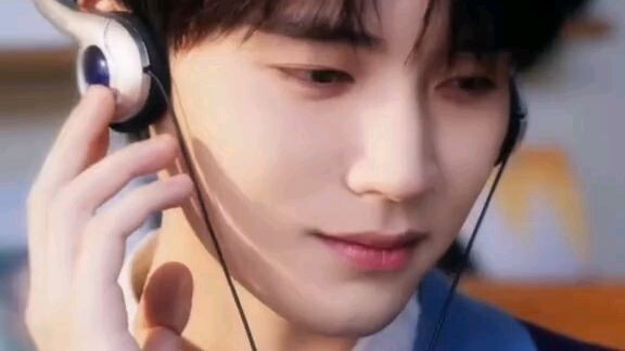 our one and only living rang rang #Zhou yi ran