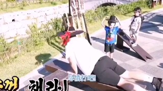 看这段真把我笑死，威本和其他小孩反应完全不一样 sam：“有你们是我的福气”