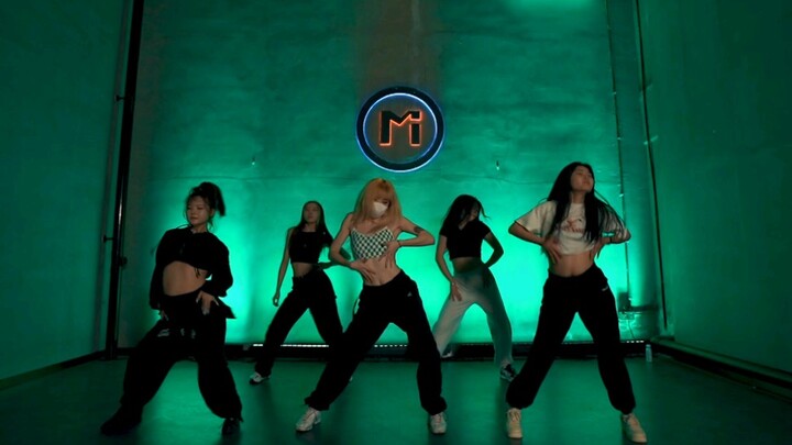 【Encountering Dance】Teacher: Nan Nan Music: boys The ultra-beat-driven "boys," a song about a sassy 