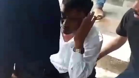 চাঁদা না দেওয়ায় বিএনপি নেতা আচরণ দেখেন এরা দেশটাকে জাহান্নাম বানিয়ে ফেলেছে।