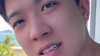 当女朋友穿上比基尼
