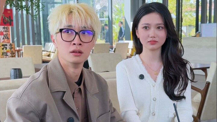 Setidaknya buat dia tersenyum sekali.