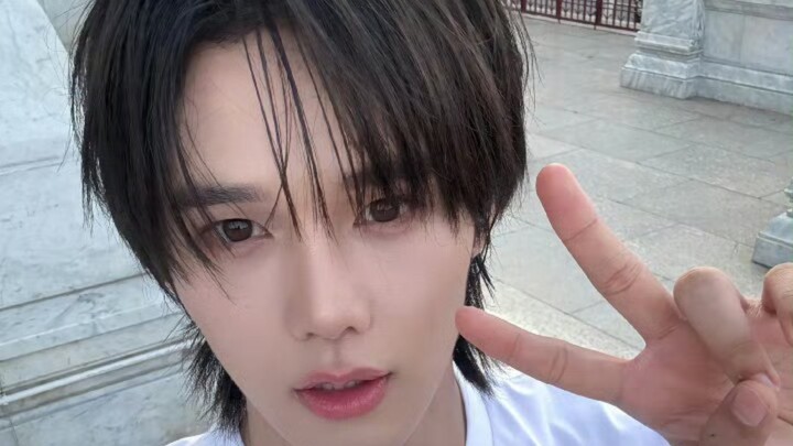 [Drama Thailand Payback/PAYBACK] Minlee Chen Xiaomin saat masih menjadi idola