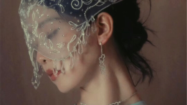 Help! Is this Liu Shishi? She is so beautiful! ! She is pure and charming
