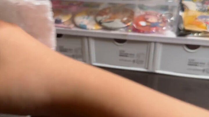 Vlog unboxing casing ponsel | Manjakan diri dengan kecantikan Oikawa Tooru di malam musim panas yang
