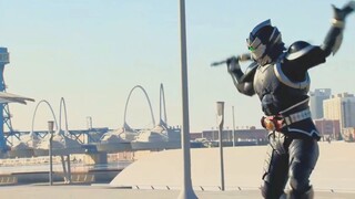 Comparison of the fighting scenes of various versions of Armor Hero