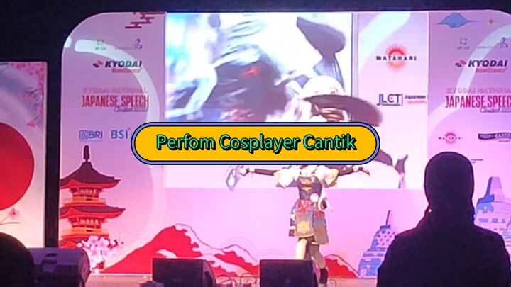 Perfom Cosplayer Cantik