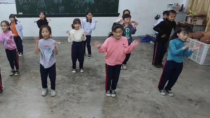 [Primary school students learn Locking from scratch] Just add the beat for the last eight beats your