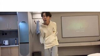 感谢川传能够给我一次表演才艺的机会！
