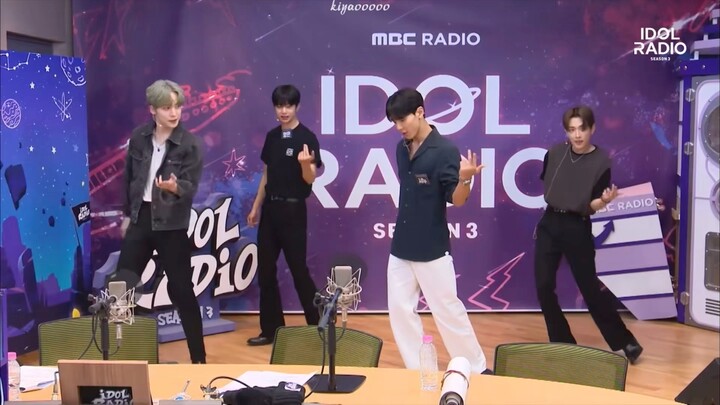 【MONSTAX】181 مزيج من الرقصات المتقاطعة وتعليم رقصة Love Me A Little، والمعلم هذه المرة هو مصمم الرقص