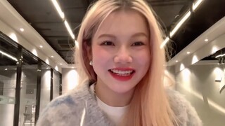 Bạn có thực sự có thể học thuộc "XOXO" của Somi trong 5 phút không?