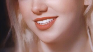 "Mặc dù cô ấy bị tổn thương bởi giấc mơ Mỹ, cô ấy vẫn là người đẹp nhất thế giới!"