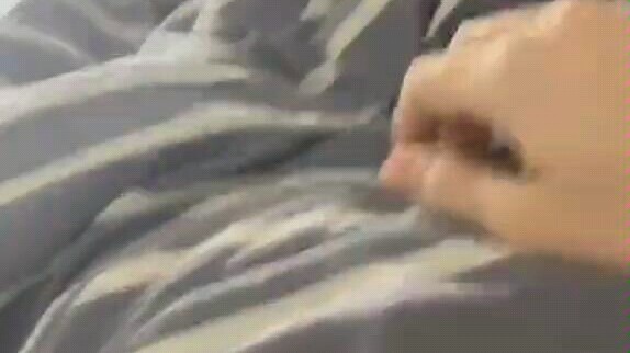 The Right Way to Wake Up Your Roommate