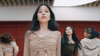 TWICE's "ONE SPARK" practice room is revealed!