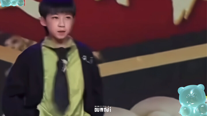 博文小时候春节舞台