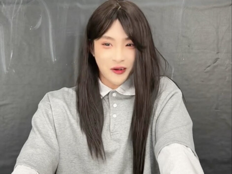 لأنني تبللتُ بالمطر، لذا مزقتُ المظلة.