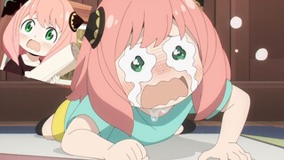 彼女はとてもかわいいです！😍