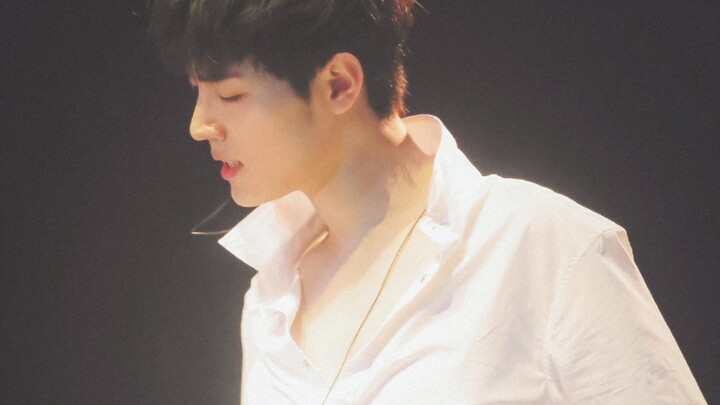 [Xiao Zhan/Elysium Pure Land/Get Low/White Shirt/] Please wipe your nosebleed, the annoying little w